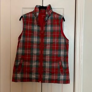 Women’s plaid down puffer vest